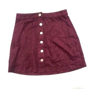FOREVER 21 SUEDE MINI SKIRT
WOMENS SIZE US SMALL